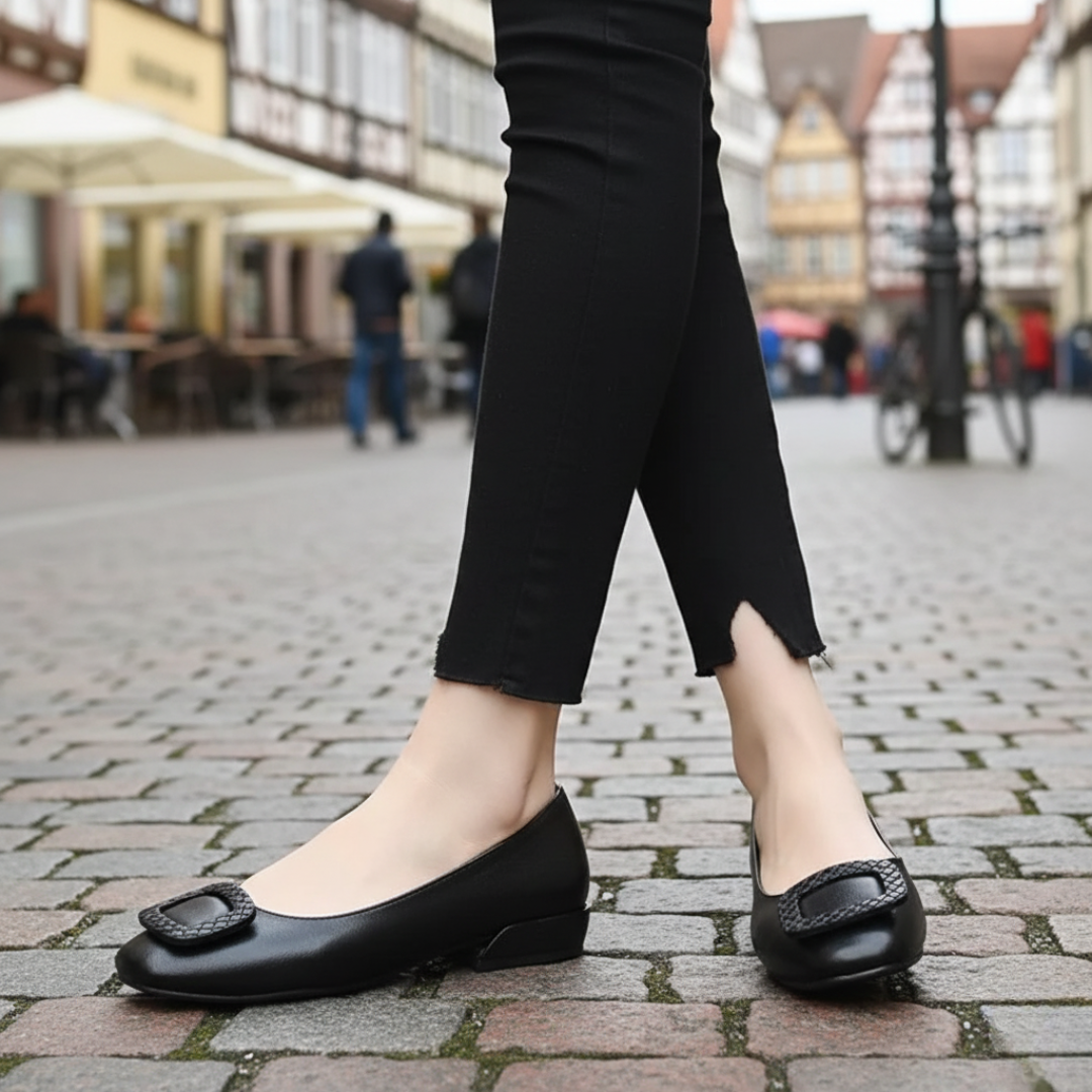 Orthopädische Walkingschuhe aus veganem Leder für Damen mit Komfort-Sohle – TerraVey EleganceStep