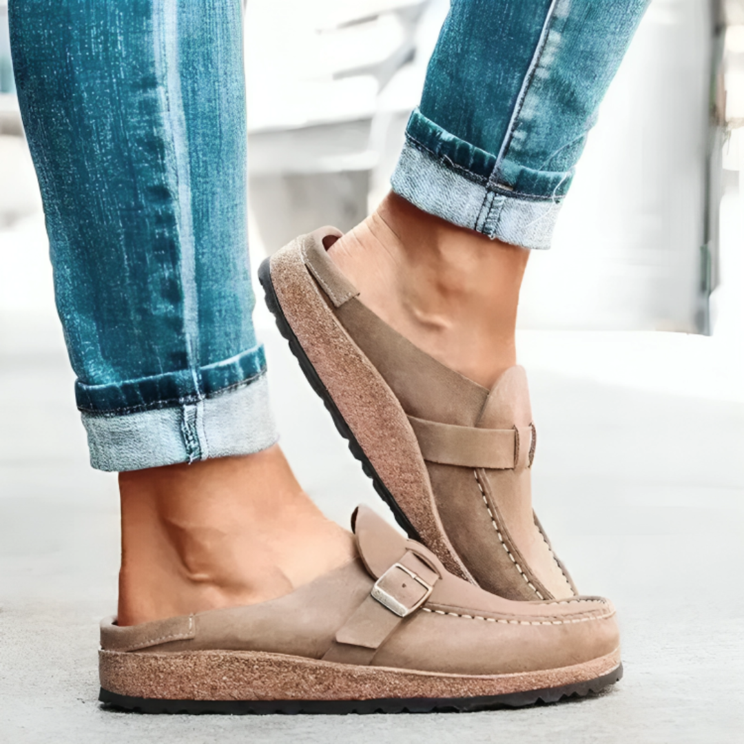 Damen Bequeme Walkingschuhe aus veganem Leder mit rutschfester PU-Sohle – OrthoSlipper