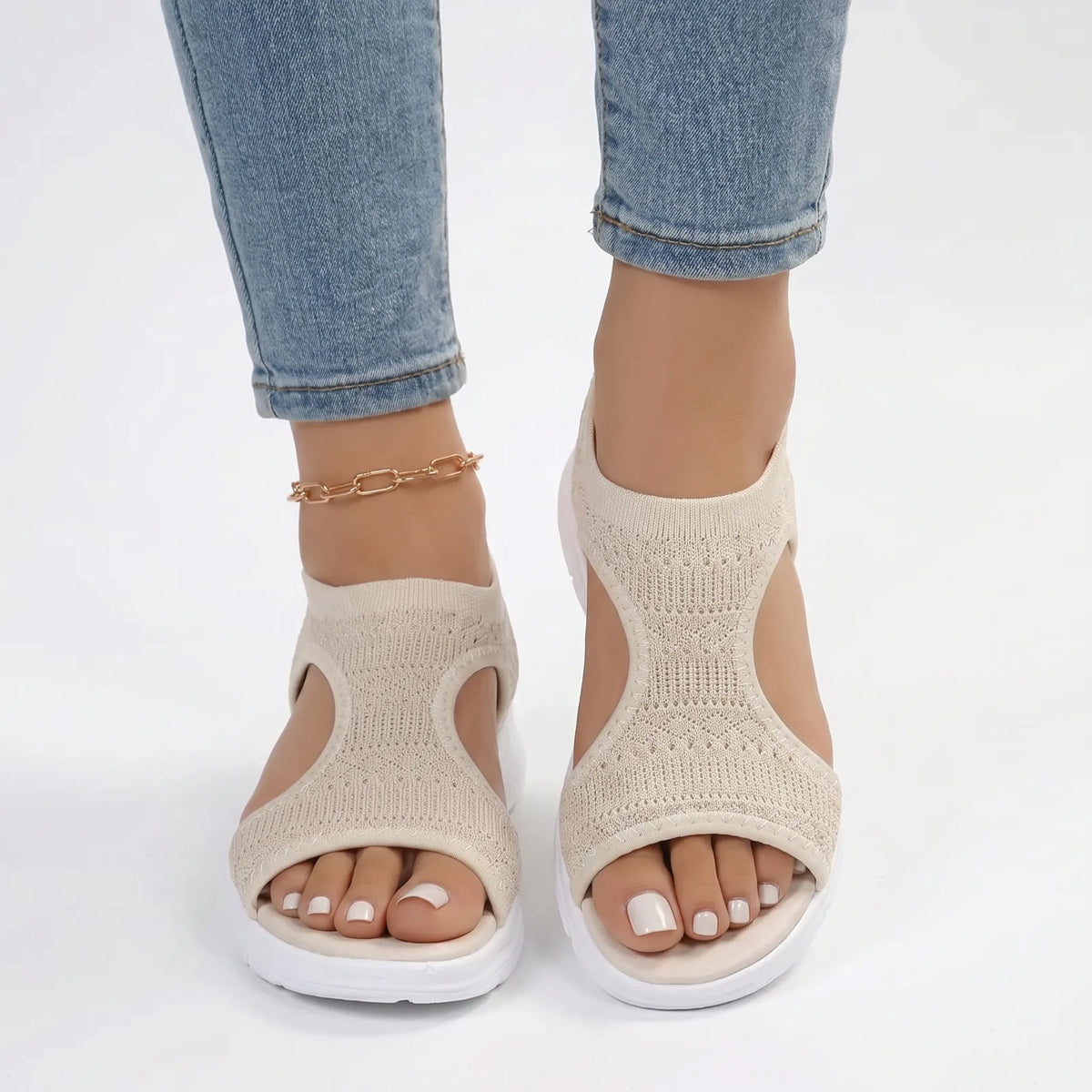 TerraVey | Aerovela Gestrickte Sport-Keilsandalen