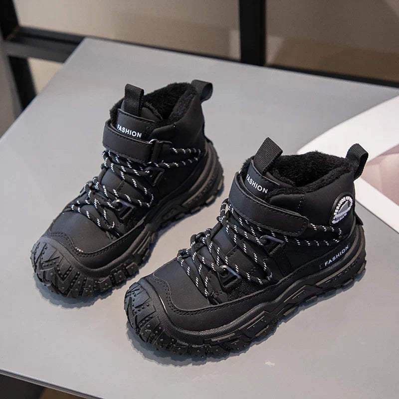 TerraVey | Isolierter Knöchel-Wanderstiefel