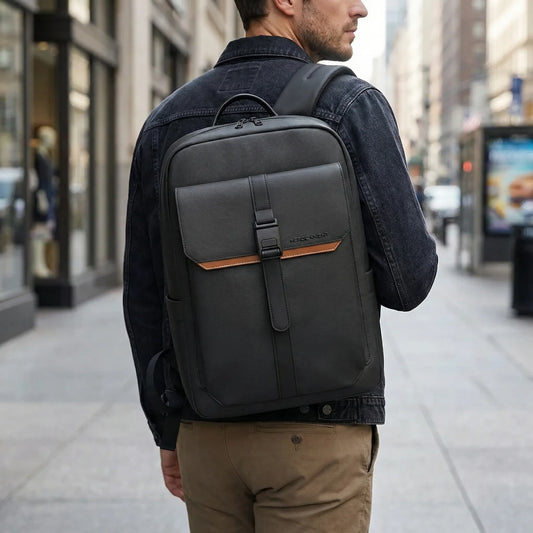 TerraVey | Pavone Wasserabweisendes Laptop-Rucksack mit Klappverschluss