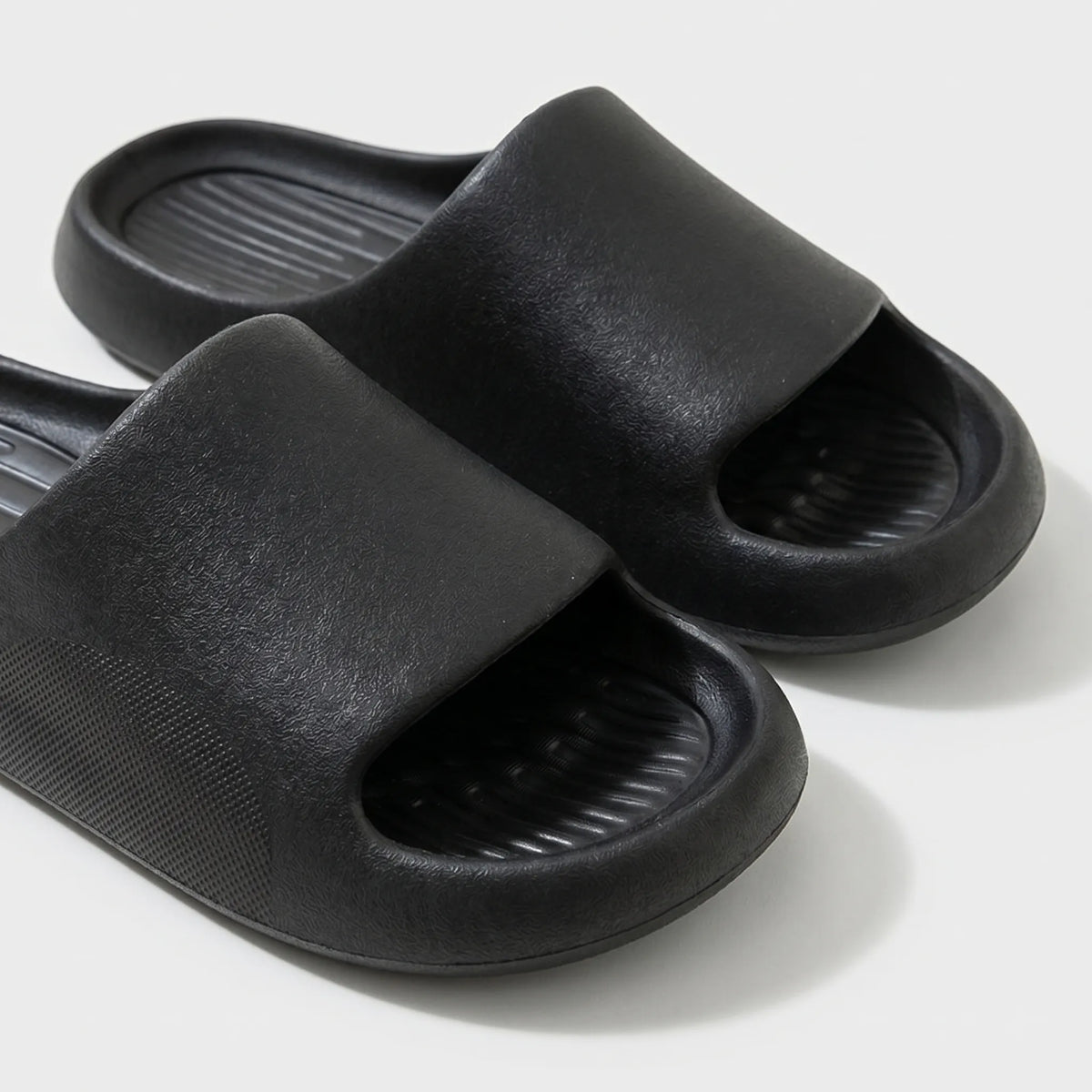 TerraVey | Treadix Chunky Slip-On-Pantoletten
