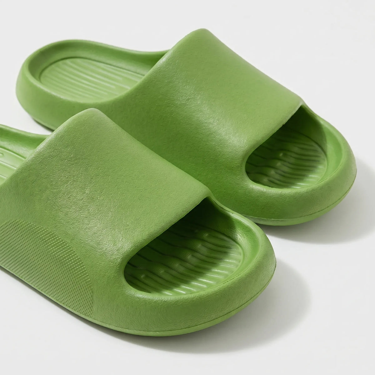 TerraVey | Treadix Chunky Slip-On-Pantoletten