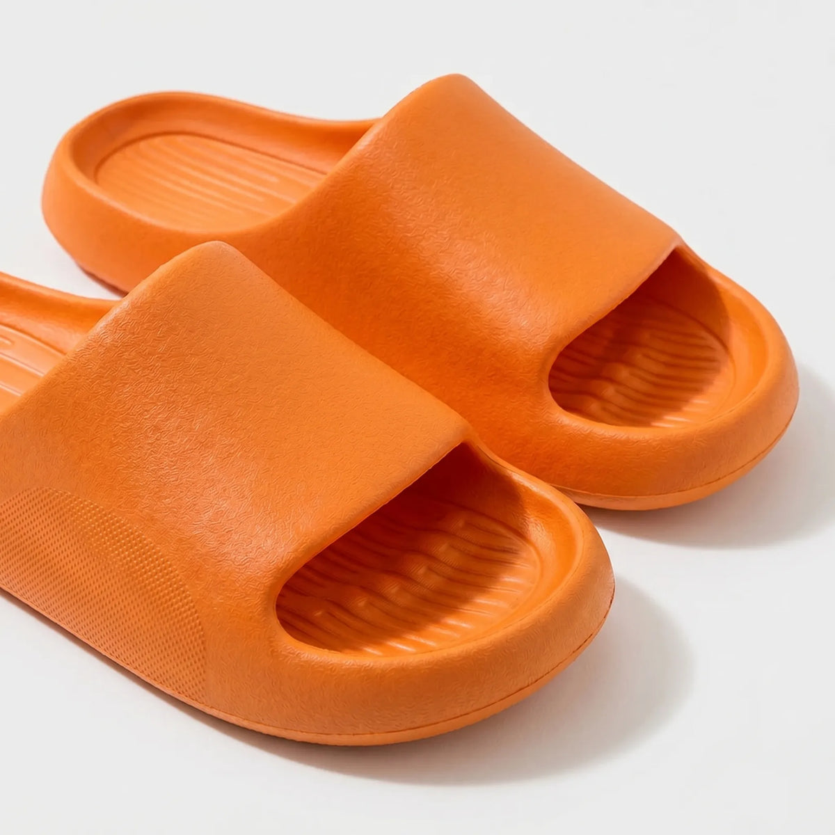 TerraVey | Treadix Chunky Slip-On-Pantoletten
