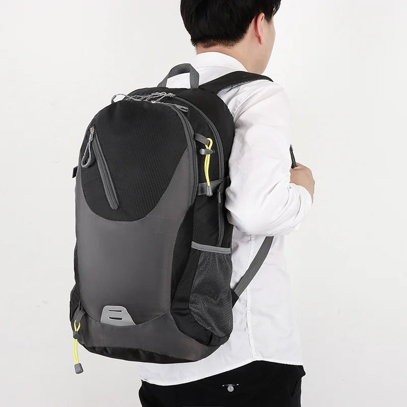 TerraVey | Trekvon 40-Liter Outdoor-Rucksack